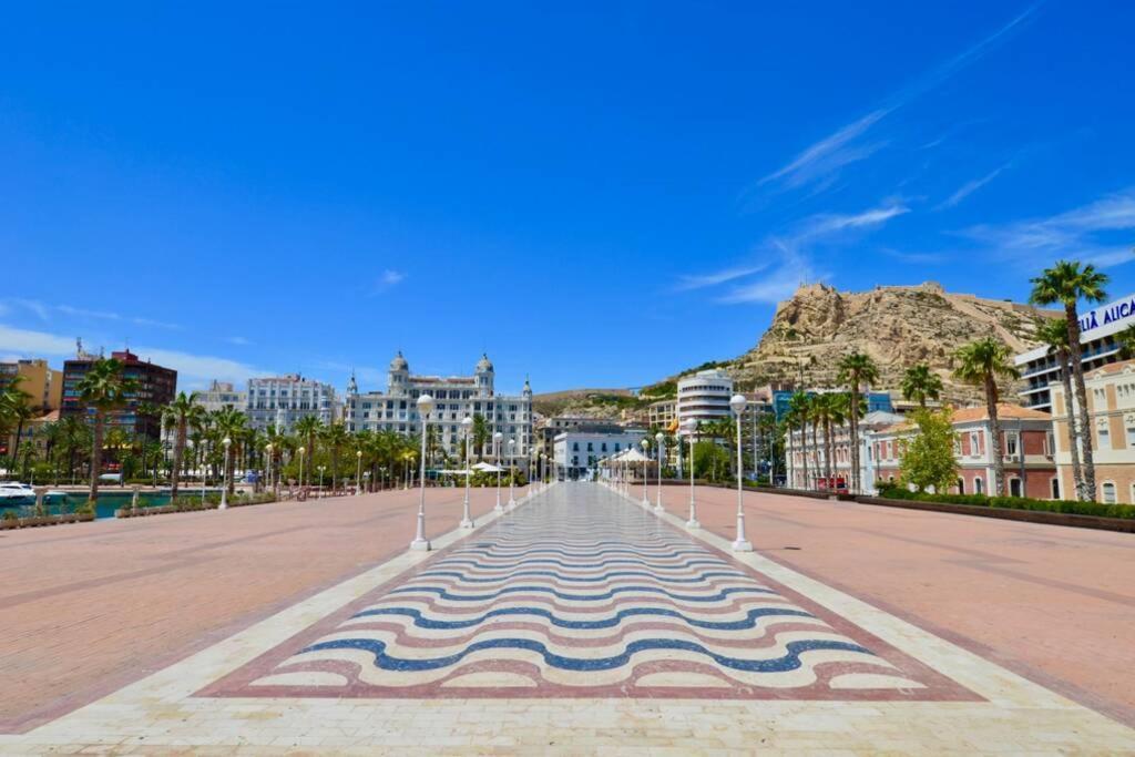 דירות אליקאנטה Penthouse In Old City Center By Nras מראה חיצוני תמונה